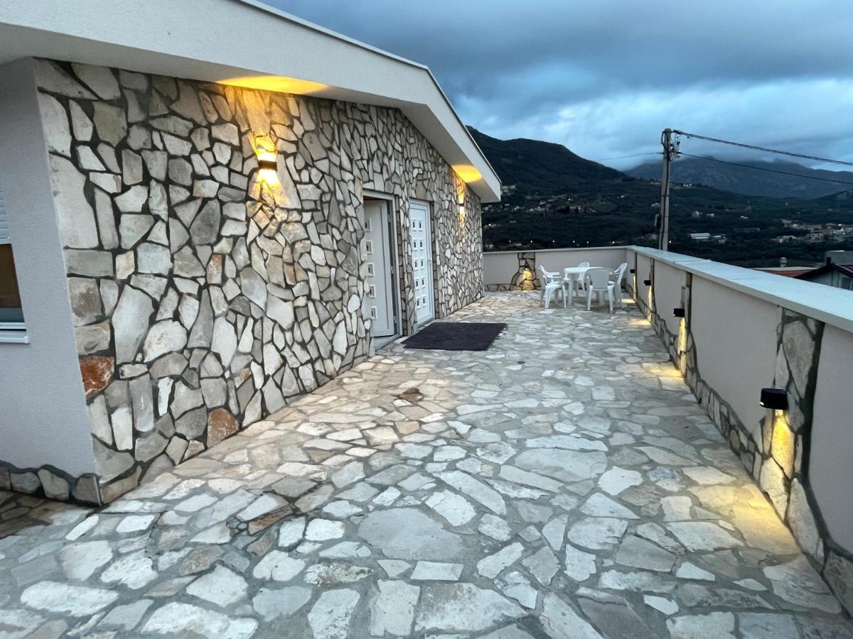 Tunaj New Pool And Bbq *